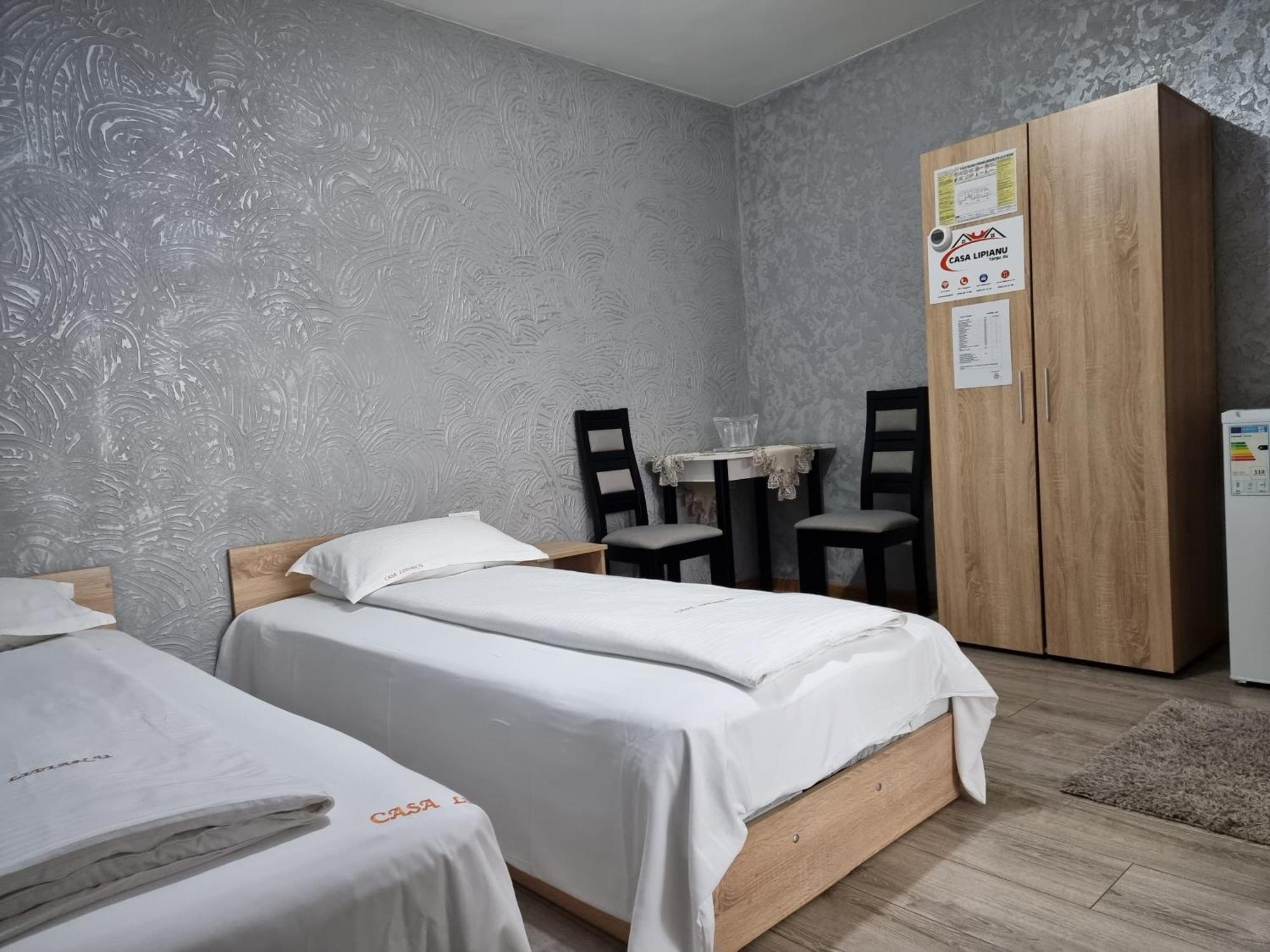 Casa Lipianu Hotel Târgu Jiu Room photo